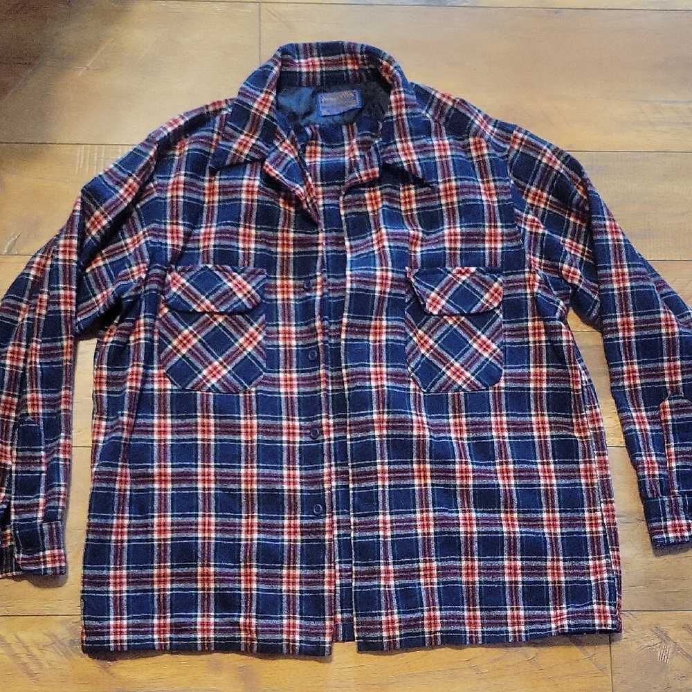 Men's sz XL vintage Pendleton wool button down plaid navy, red, green